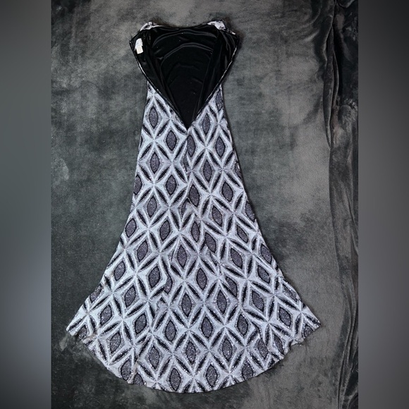 Jody California Vintage Size Small Black & Silver Geometric Evening Gown - Picture 9 of 9